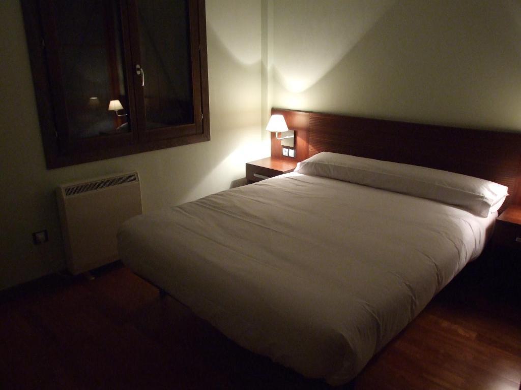Roca Nevada Suites Villanúa Pokój zdjęcie