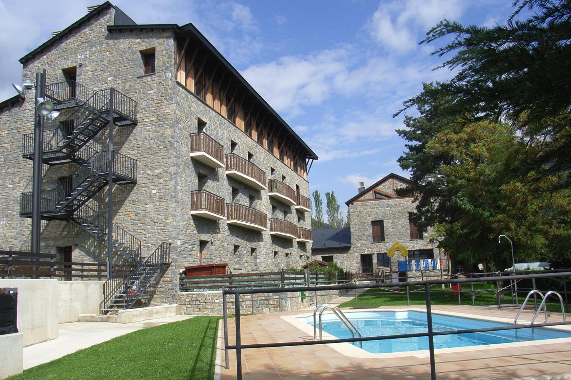 Roca Nevada Suites Villanúa Zewnętrze zdjęcie