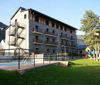 Roca Nevada Suites Villanúa Zewnętrze zdjęcie